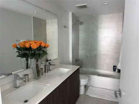 488 NE 18th Street Miami FL 33132
