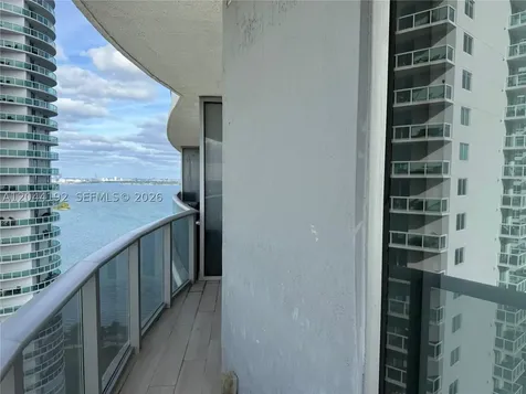 488 NE 18th Street Miami FL 33132