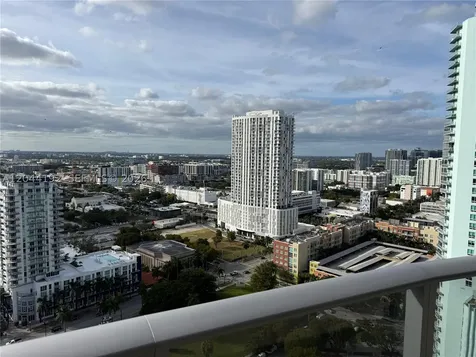 488 NE 18th Street Miami FL 33132