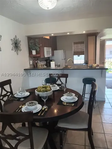 2821 Somerset Drive Lauderdale Lakes FL 33311