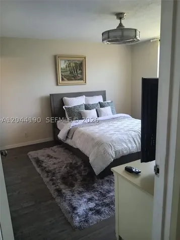 2821 Somerset Drive Lauderdale Lakes FL 33311