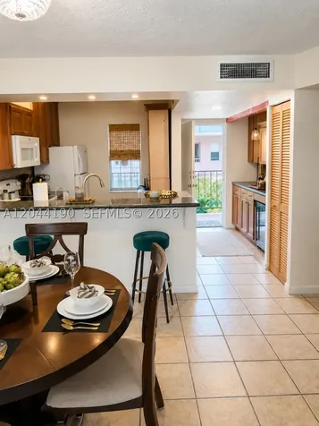 2821 Somerset Drive Lauderdale Lakes FL 33311