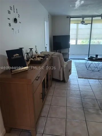 2821 Somerset Drive Lauderdale Lakes FL 33311