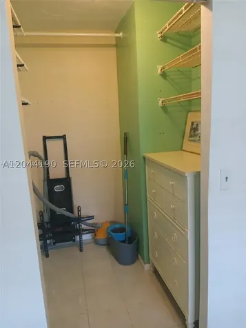 2821 Somerset Drive Lauderdale Lakes FL 33311
