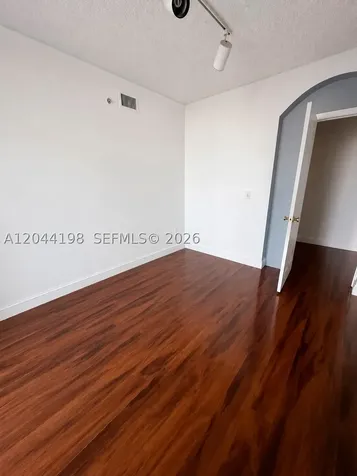 17145 N Bay Road Sunny Isles Beach FL 33160