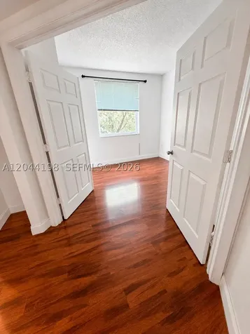 17145 N Bay Road Sunny Isles Beach FL 33160