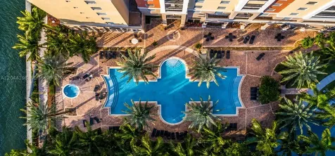 17145 N Bay Road Sunny Isles Beach FL 33160