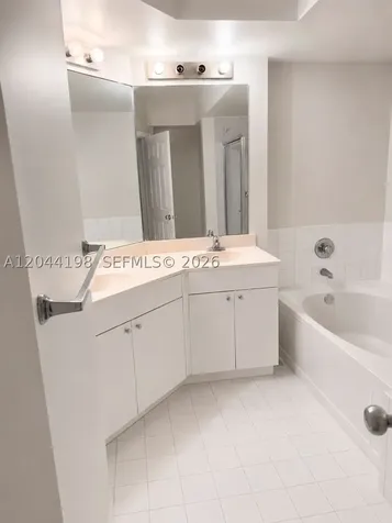 17145 N Bay Road Sunny Isles Beach FL 33160