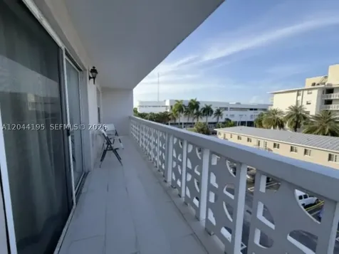 4141 Nautilus Drive Miami Beach FL 33140
