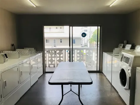 4141 Nautilus Drive Miami Beach FL 33140