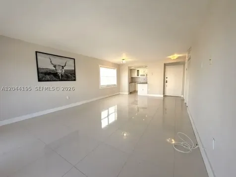 4141 Nautilus Drive Miami Beach FL 33140
