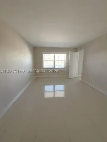 4141 Nautilus Drive Miami Beach FL 33140