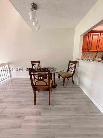 4182 S Pine Island Road Davie FL 33328