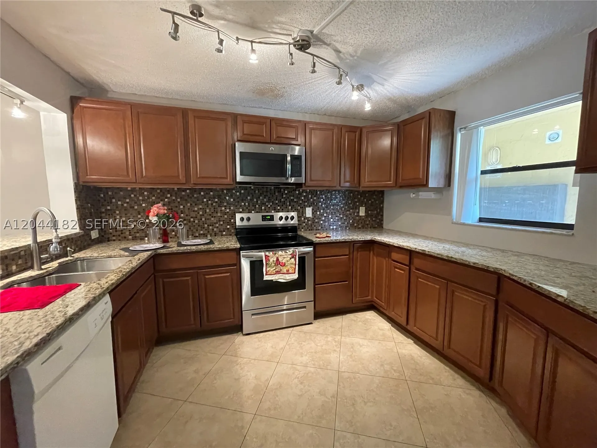 9044 NW 28th Drive Coral Springs FL 33065