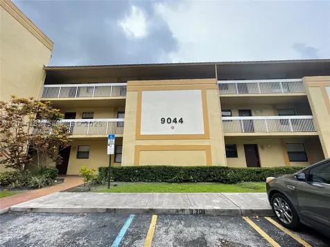 9044 NW 28th Drive Coral Springs FL 33065