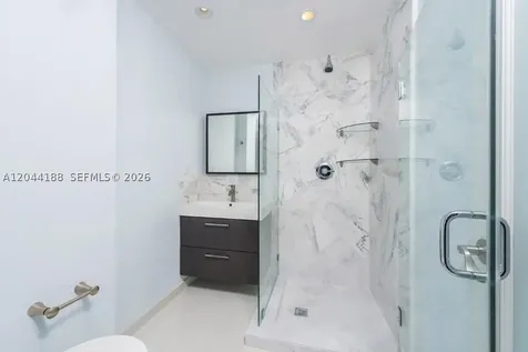 300 S Pointe Drive Miami Beach FL 33139