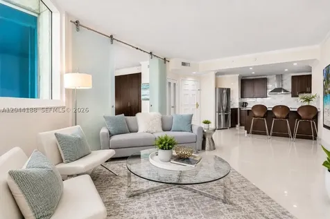 300 S Pointe Drive Miami Beach FL 33139