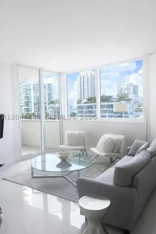 300 S Pointe Drive Miami Beach FL 33139