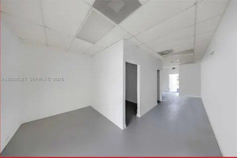3241 NW 7th Street Miami FL 33125