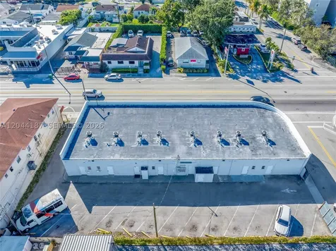 3241 NW 7th Street Miami FL 33125