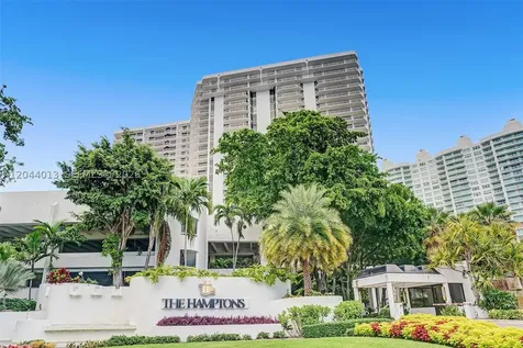20281 E Country Club Drive Aventura FL 33180