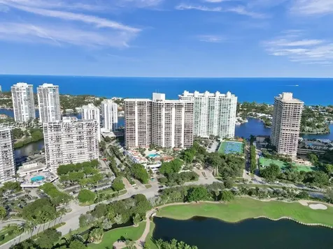 20281 E Country Club Drive Aventura FL 33180