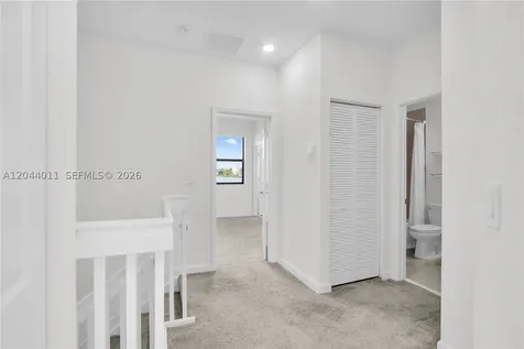 20610 NE 5th Place Miami FL 33179