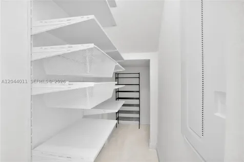 20610 NE 5th Place Miami FL 33179