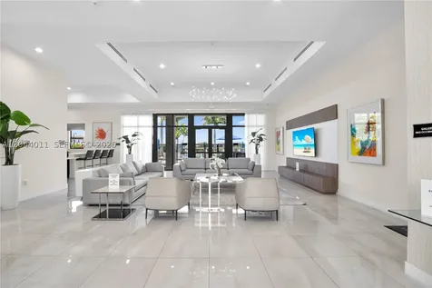 20610 NE 5th Place Miami FL 33179