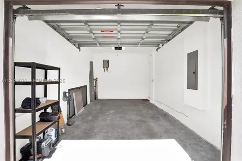 20610 NE 5th Place Miami FL 33179