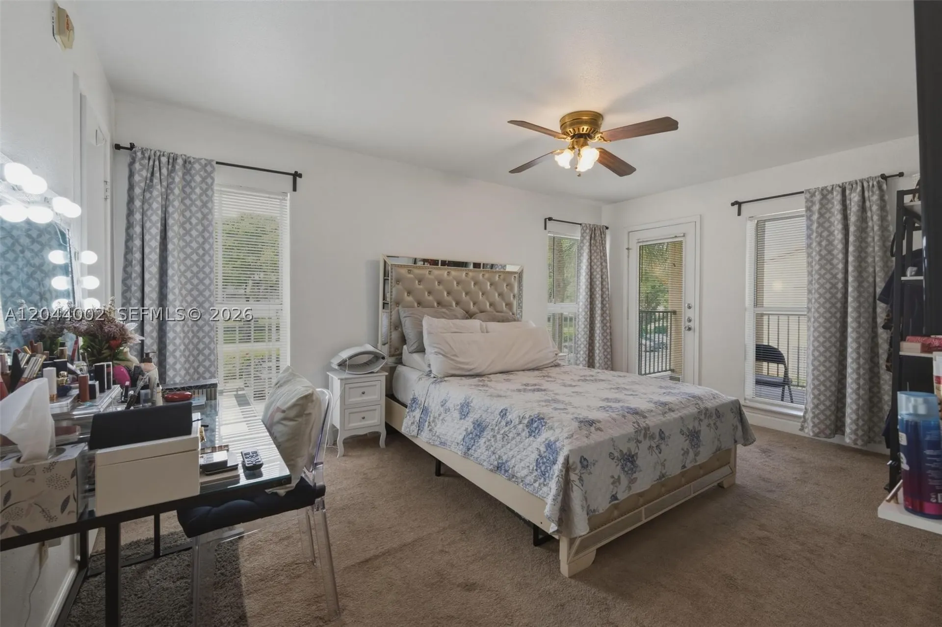 977 Riverside Drive Coral Springs FL 33071