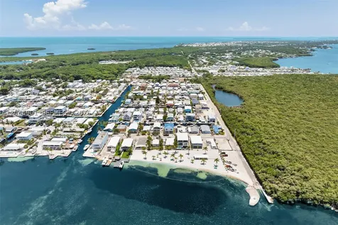 224 W 1st Court Key Largo FL 33037