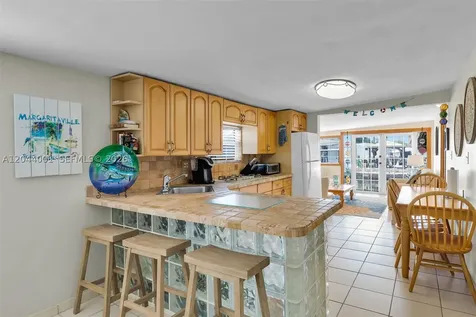 224 W 1st Court Key Largo FL 33037