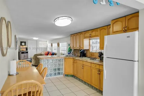 224 W 1st Court Key Largo FL 33037