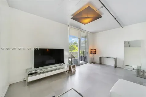 1700 Meridian Avenue Miami Beach FL 33139