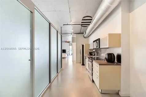 1700 Meridian Avenue Miami Beach FL 33139