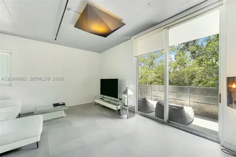 1700 Meridian Avenue Miami Beach FL 33139