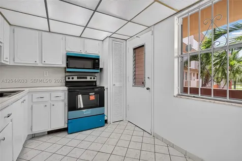 1501 NE 191st Street Miami FL 33179