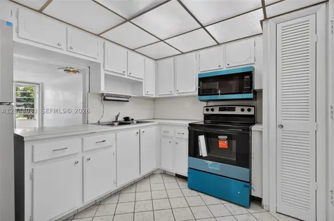 1501 NE 191st Street Miami FL 33179