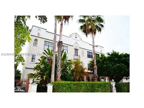 934 Michigan Avenue Miami Beach FL 33139