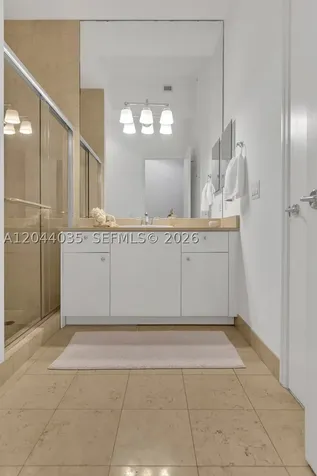20000 E Country Club Drive Aventura FL 33180