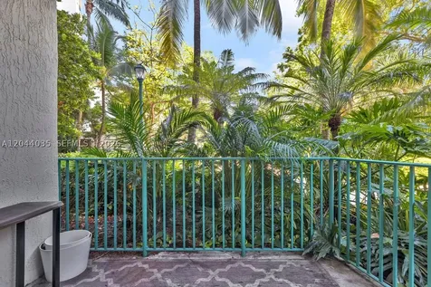 20000 E Country Club Drive Aventura FL 33180