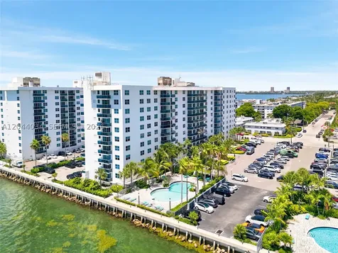 7501 E Treasure Drive North Bay Village FL 33141