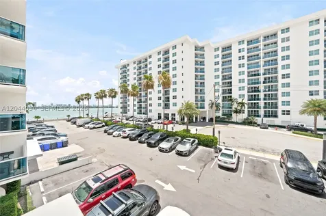 7501 E Treasure Drive North Bay Village FL 33141