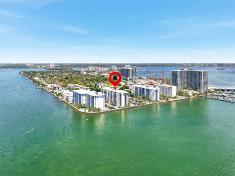 7501 E Treasure Drive North Bay Village FL 33141