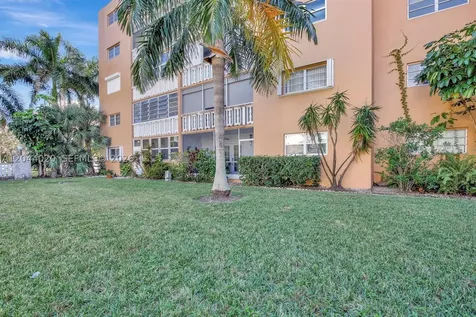 219 NE 14th Avenue Hallandale Beach FL 33009