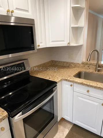 219 NE 14th Avenue Hallandale Beach FL 33009