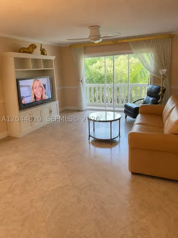 219 NE 14th Avenue Hallandale Beach FL 33009