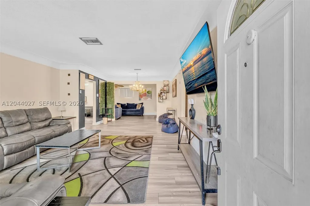 1808 NW 3rd Court Fort Lauderdale FL 33311