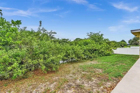 1808 NW 3rd Court Fort Lauderdale FL 33311